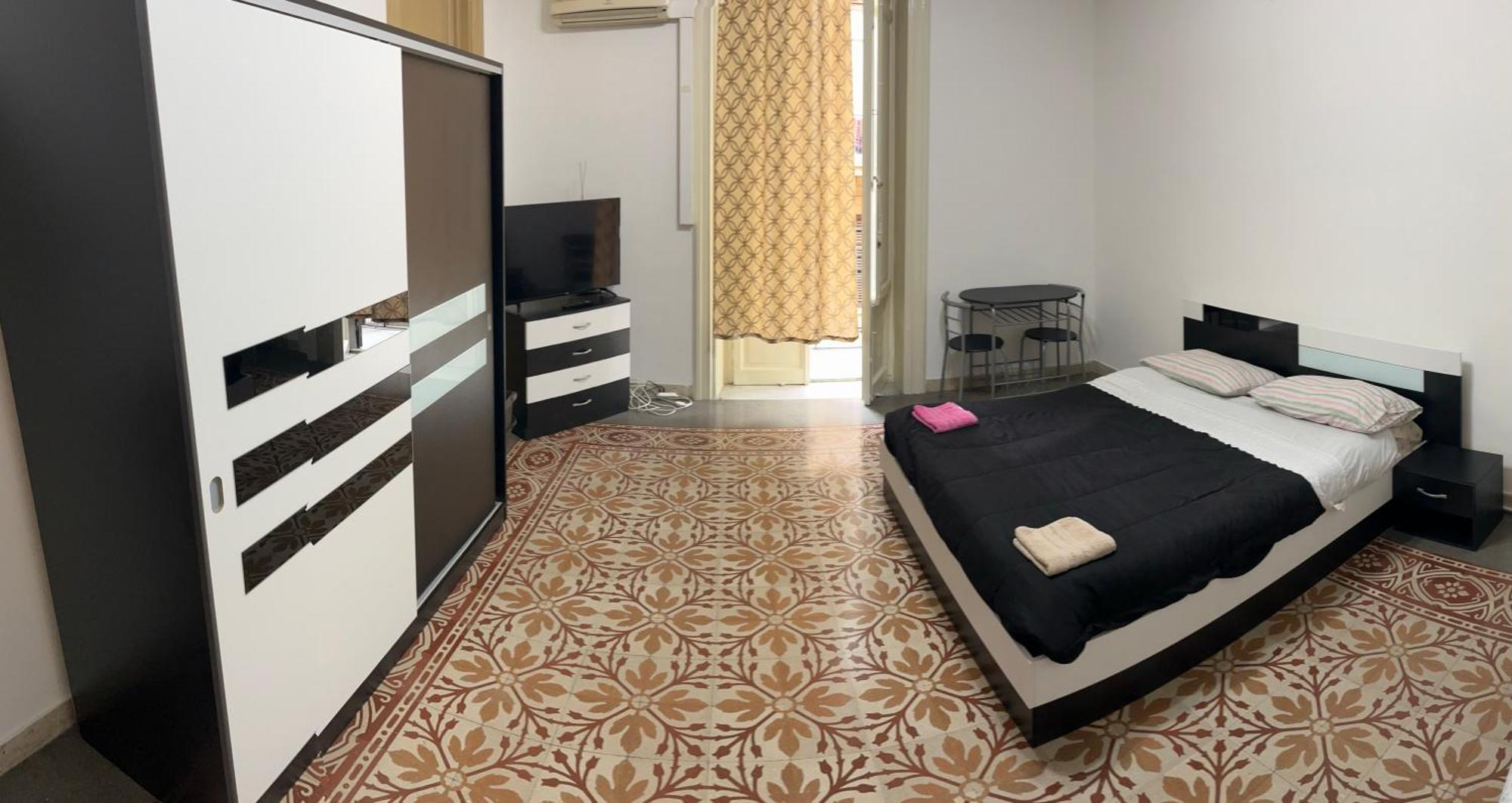 Manzoni Rooms Palermo Bagian luar foto